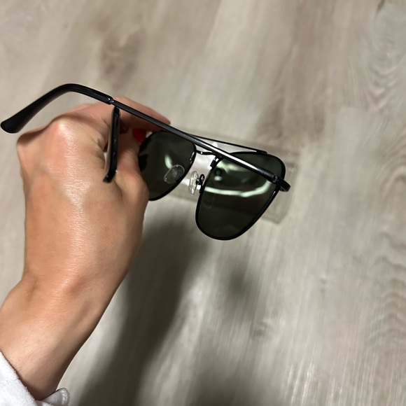 Quay Aviator Sunglasses - Picture 5 of 7